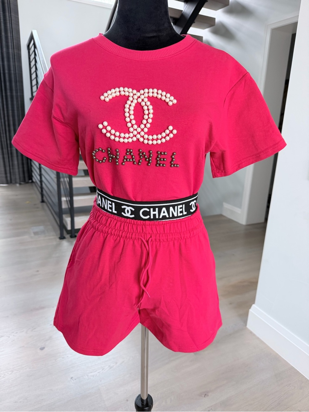 Hot Red Pearl CC Logo Tee & Shorts Set size S